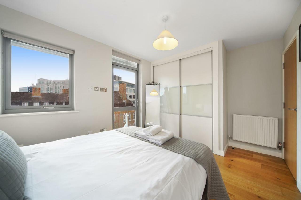 2 Bed Executive Penthouse Near Liverpool Street Free Wifi By City Stay Aparts Londres Exterior foto